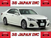 2016 Toyota Crown Hybrid