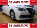 2014 Toyota Crown Hybrid