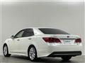 2013 Toyota Crown Hybrid