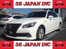 2013 Toyota Crown