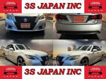 2014 Toyota Crown Hybrid