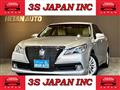 2013 Toyota Crown