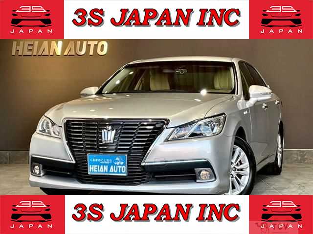 2013 Toyota Crown