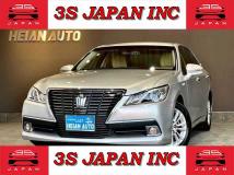 2013 Toyota Crown