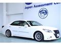 2013 Toyota Crown Hybrid