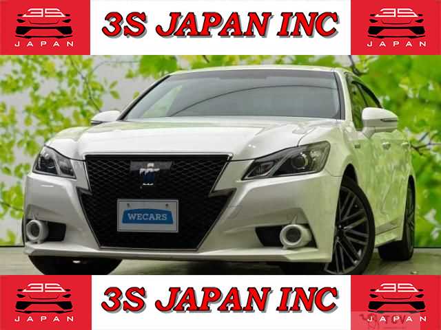 2015 Toyota Crown Hybrid