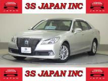 2013 Toyota Crown