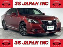 2014 Toyota Crown Hybrid