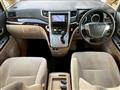 2011 Toyota Alphard