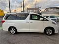 2011 Toyota Alphard