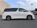 2013 Toyota Vellfire