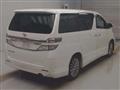 2013 Toyota Vellfire