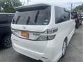 2013 Toyota Vellfire