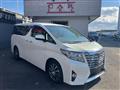 2015 Toyota Alphard