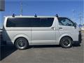 2008 Toyota Hiace