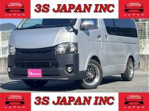 2008 Toyota Hiace