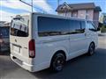 2009 Toyota Hiace