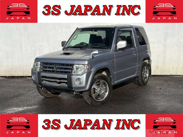 2009 Mitsubishi Pajero Mini