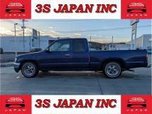 1999 Toyota Hilux Sports Pickup