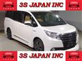 2014 Toyota Noah