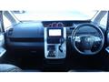2010 Toyota Noah