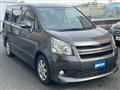 2008 Toyota Noah