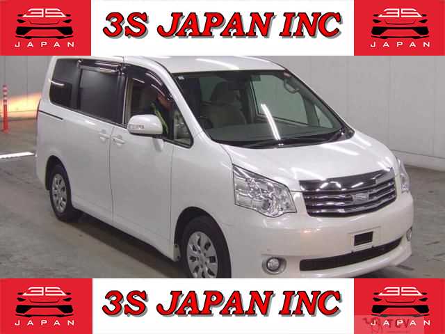 2013 Toyota Noah