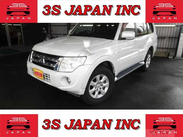 2013 Mitsubishi Pajero