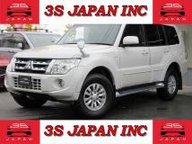 2012 Mitsubishi Pajero