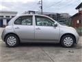 2003 Nissan March
