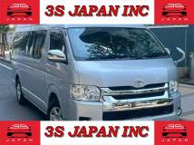 2005 Toyota Hiace Van