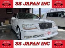 2001 Toyota Crown Majesta