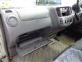 2005 Nissan Caravan