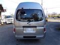 2005 Nissan Caravan