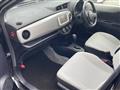 2013 Toyota Vitz