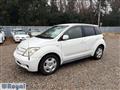 2005 Toyota IST