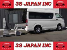 2014 Toyota Regiusace