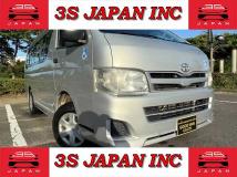 2010 Toyota Hiace Van