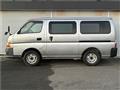 2006 Nissan Caravan