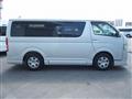 2005 Toyota Hiace