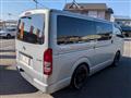 2006 Toyota Hiace