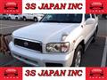 2000 Nissan Terrano
