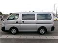 2001 Nissan Caravan