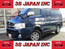 2011 Toyota Hiace Van