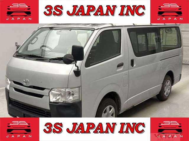 2014 Toyota Regiusace Van