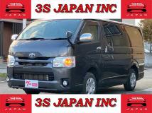 2010 Toyota Hiace Van
