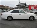 2000 Toyota Crown