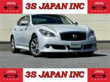 2014 Nissan FUGA HYBRID