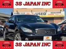 2014 Nissan FUGA HYBRID