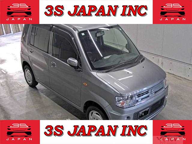 2013 Mitsubishi Toppo